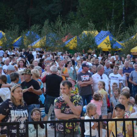 Widownia podczas koncertów dożynkowych.