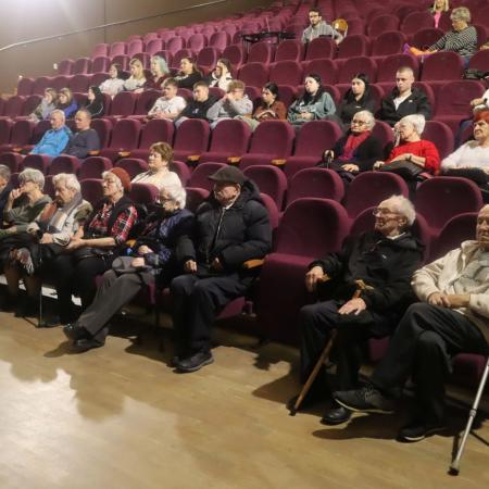 Widownia podczas spektaklu.